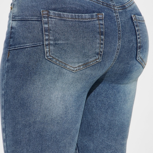 NEW!! Lots of Stretch Booty Lifting Skinny Jeans - Dark Wash/Size 9-NWT - Picture 11 of 11